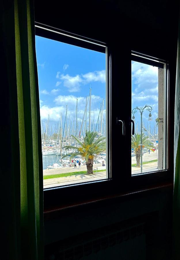Allakala Rooms & Apartament Palermo Exteriör bild